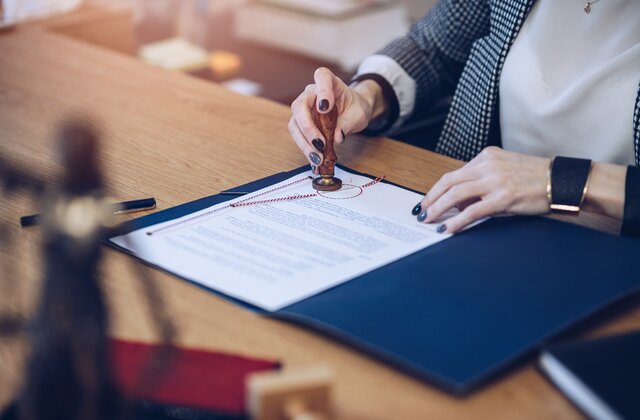 dokumen yang memerlukan penerjemah tersumpah